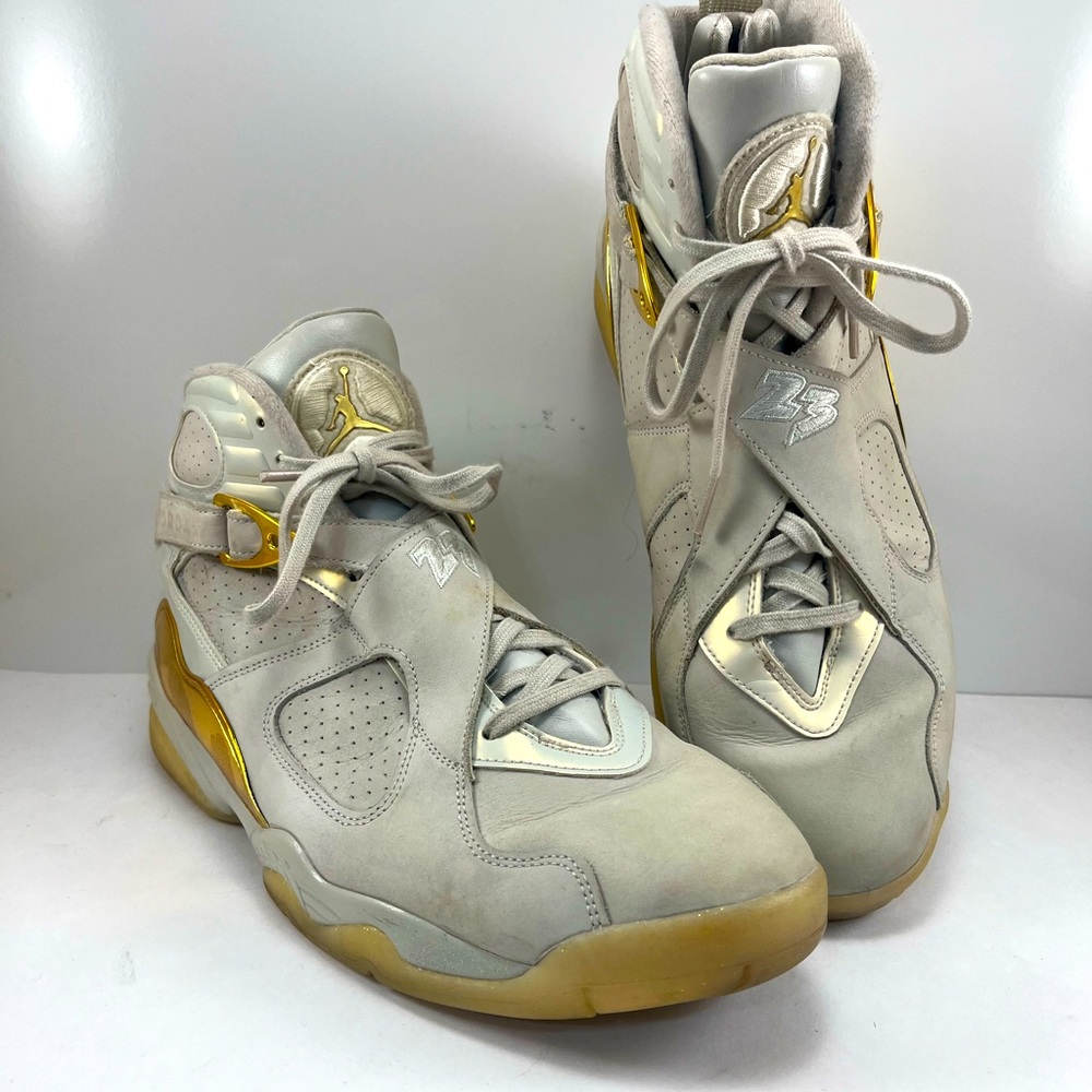AIR JORDAN 8 RETRO C&C 'TROPHY' 832821 030 Size 13